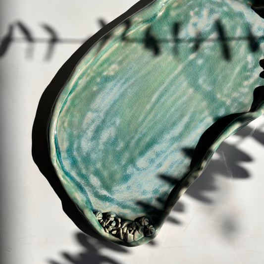 GREEN SUCCULENT SERVING PLATTER