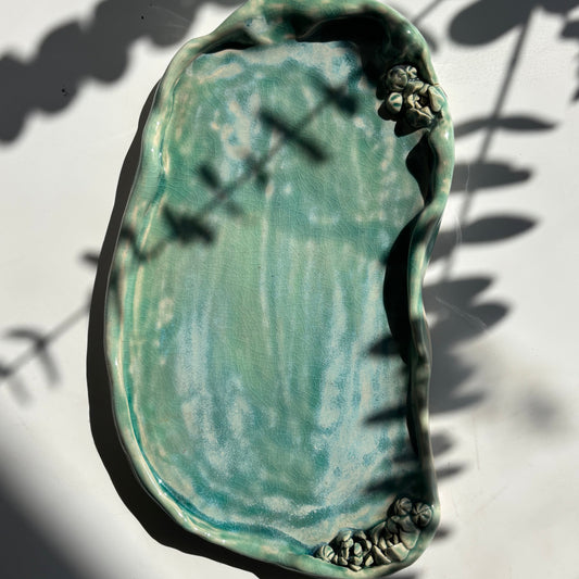 GREEN SUCCULENT SERVING PLATTER